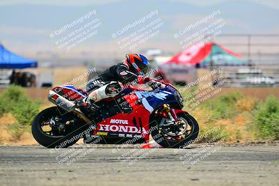 media/Aug-25-2024-2WTD (Sun) [[4221c16924]]/A Group/Session 5-Turns 1 2 and Grid/